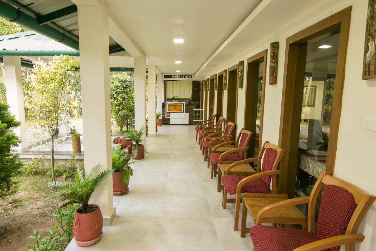 Rockville Hotel Sultan Bathery Exterior photo